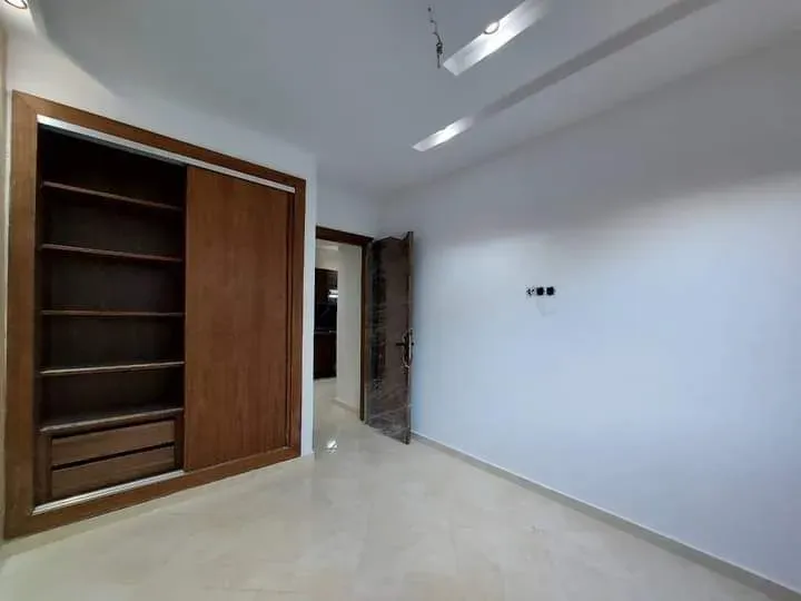 شقة للبيع 000 390 د٠م 74 م², 2 غرف - خيار آخر القنيطرة
