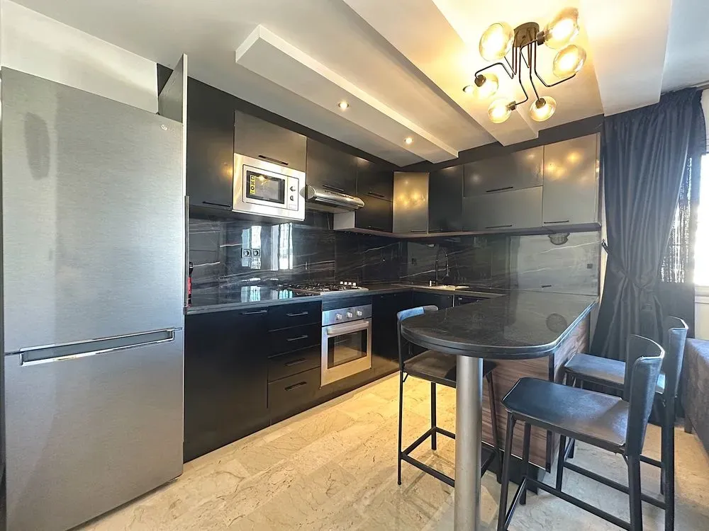 Studio à louer 7 900 dh 80 m² - Maârif Casablanca