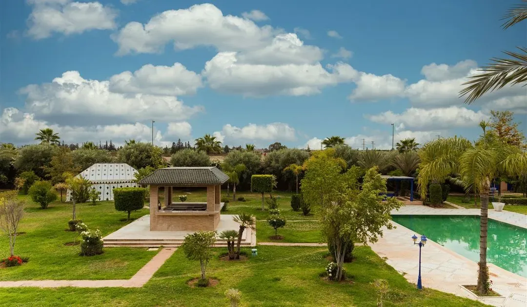 Villa for Sale 14 420 000 dh 10 001 sqm, 12 rooms - Route d'ourika Marrakech
