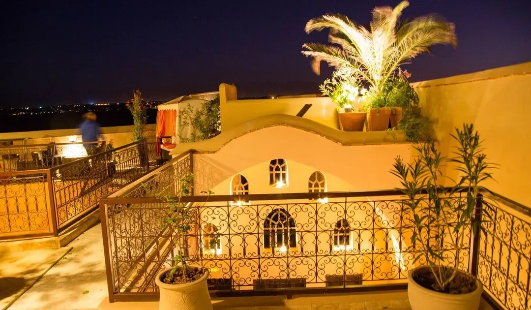 Villa à vendre 3 400 000 dh 290 m², 5 chambres - Ennakhil (Palmeraie) Marrakech