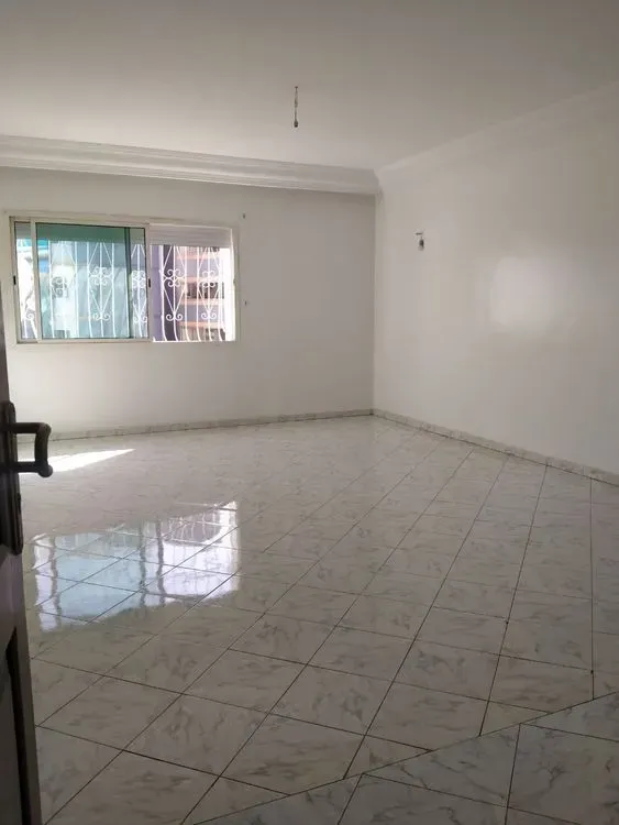Appartement à louer 4 700 dh 85 m² avec 2 chambres - Roches Noires Casablanca