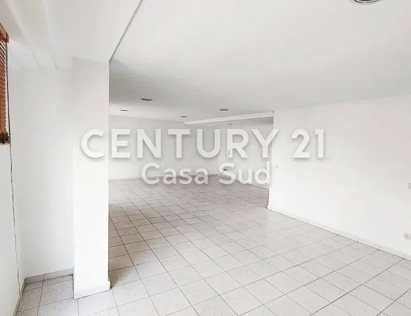 Bureau à louer 11 000 dh 61 m² - Gauthier Casablanca