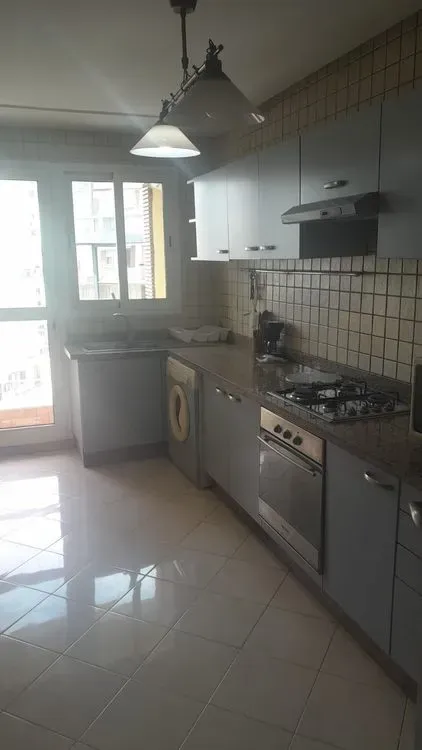 Appartement à louer 12 500 dh 140 m², 2 chambres - Racine Casablanca