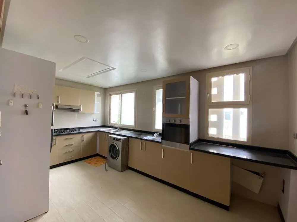 Appartement à louer 13 000 dh 160 m² avec 3 chambres - Ville Verte Nouaceur | Agenz