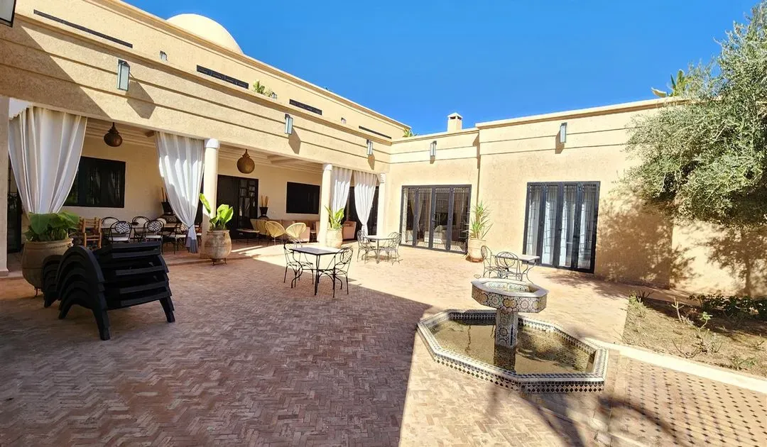 Villa for Sale 8 532 000 dh 10 000 sqm, 5 rooms - Route de Fès Marrakech
