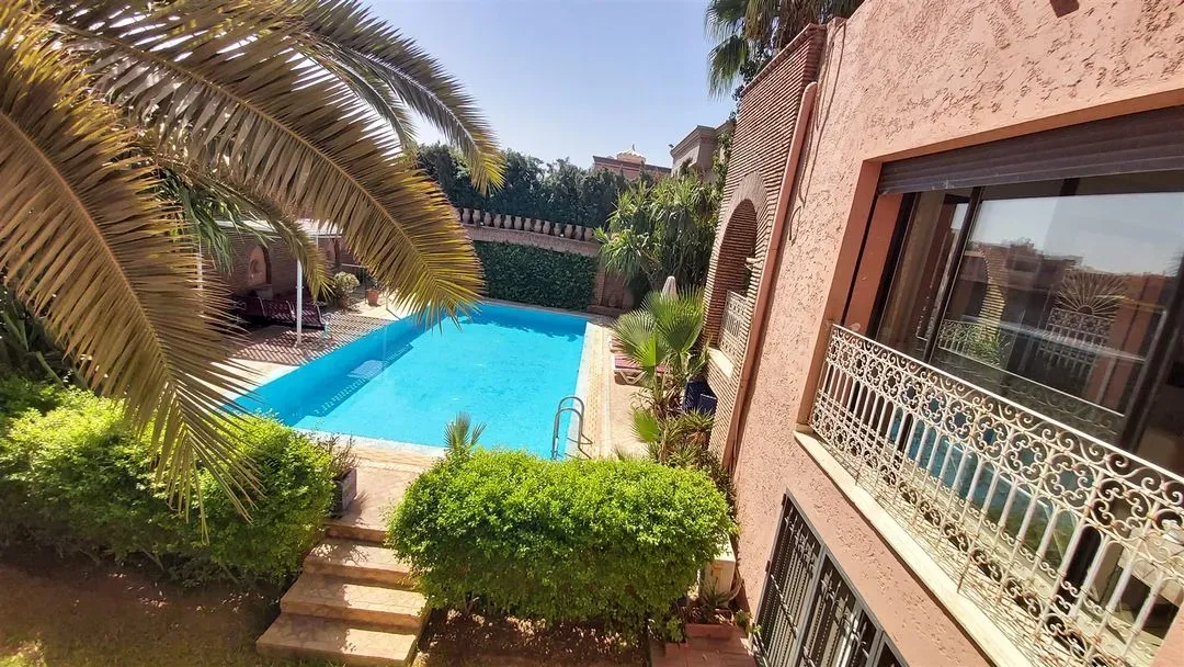 Villa à vendre 6 480 000 dh 1 015 m², 5 chambres - Masmoudi Marrakech