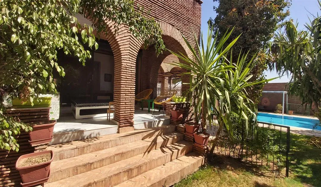 Villa à vendre 6 480 000 dh 1 015 m², 5 chambres - Masmoudi Marrakech