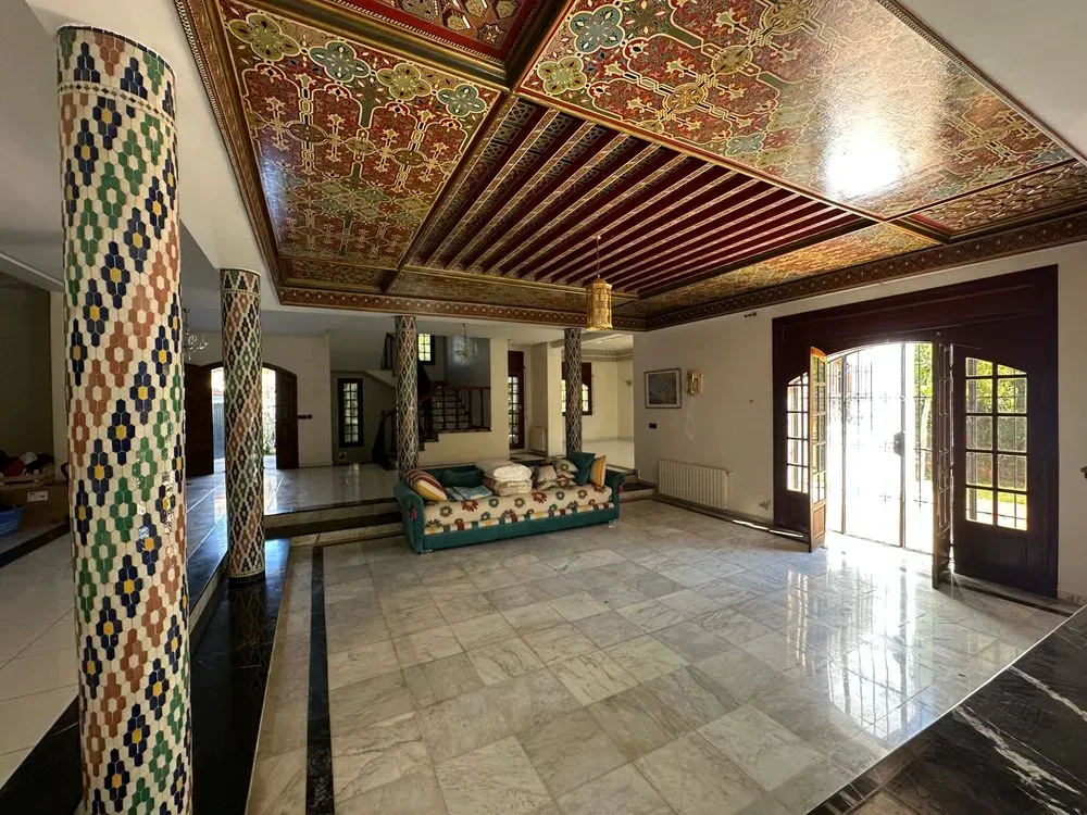 Villa à vendre 9 000 000 dh 1 000 m², 4 chambres - Riyad Rabat