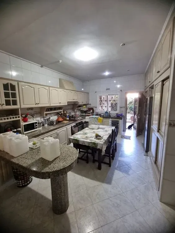 Villa à vendre 5 400 000 dh 520 m² avec 5 chambres - Administratif Tanger-Assilah | Agenz