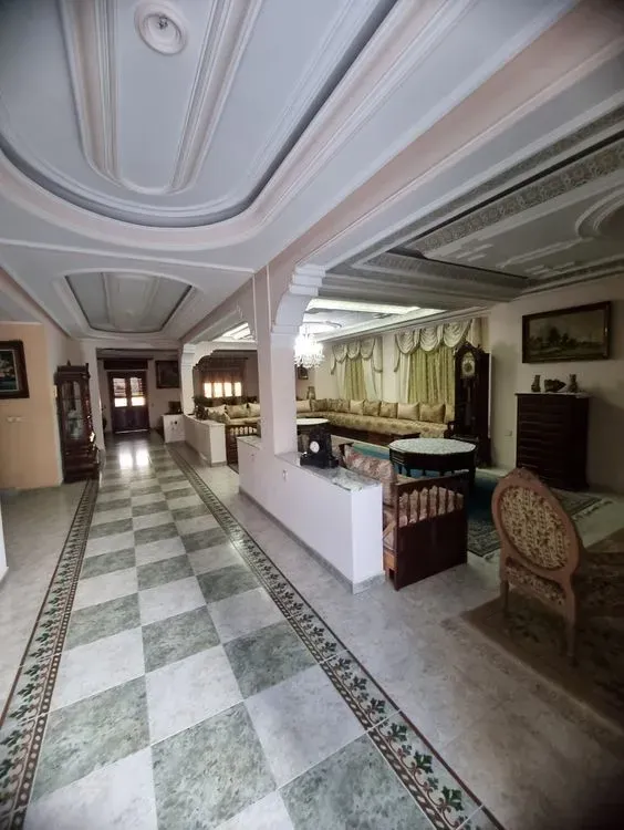 Villa à vendre 5 400 000 dh 520 m² avec 5 chambres - Administratif Tanger-Assilah | Agenz