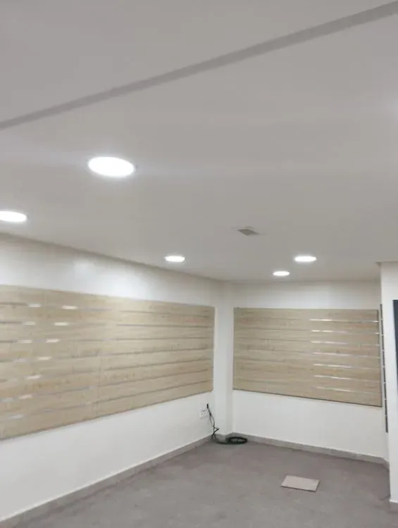 Commerce à louer 11 000 dh 48 m² - Bourgogne Ouest Casablanca