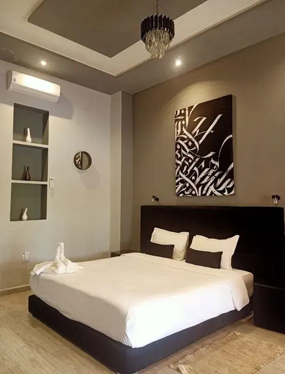 Villa à vendre 16 000 000 dh 10 130 m² avec 6 chambres - Autre Marrakech | Agenz