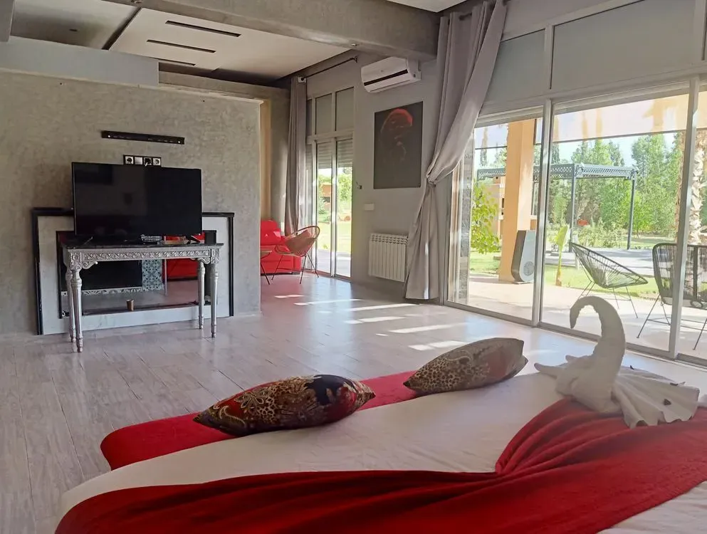 Villa à vendre 16 000 000 dh 10 130 m² avec 6 chambres - Autre Marrakech | Agenz