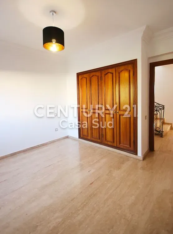 Villa à louer 20 000 dh 294 m², 4 chambres - Mandarona Casablanca