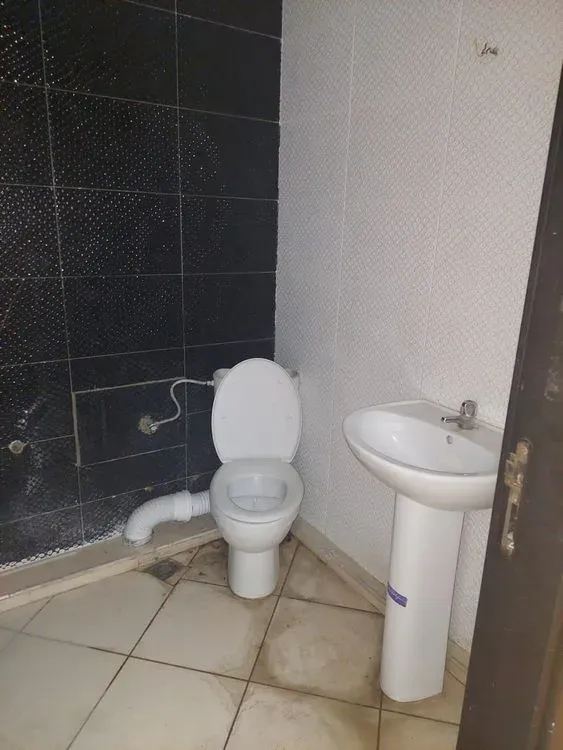 Bureau à louer 5 200 dh 92 m² - Ville Haute Kénitra | Agenz