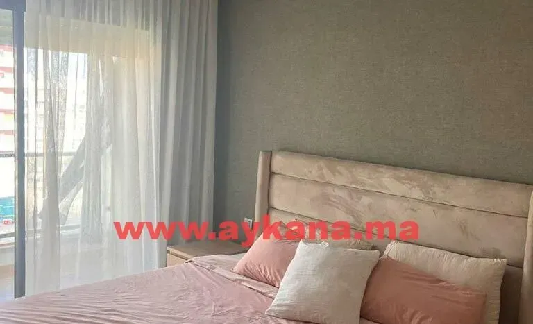 Appartement à louer 13 500 dh 98 m², 2 chambres - Riyad Rabat