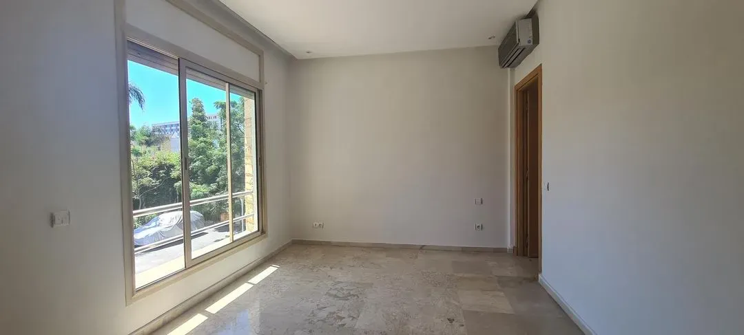 Villa à louer 35 000 dh 490 m², 5 chambres - Californie Casablanca