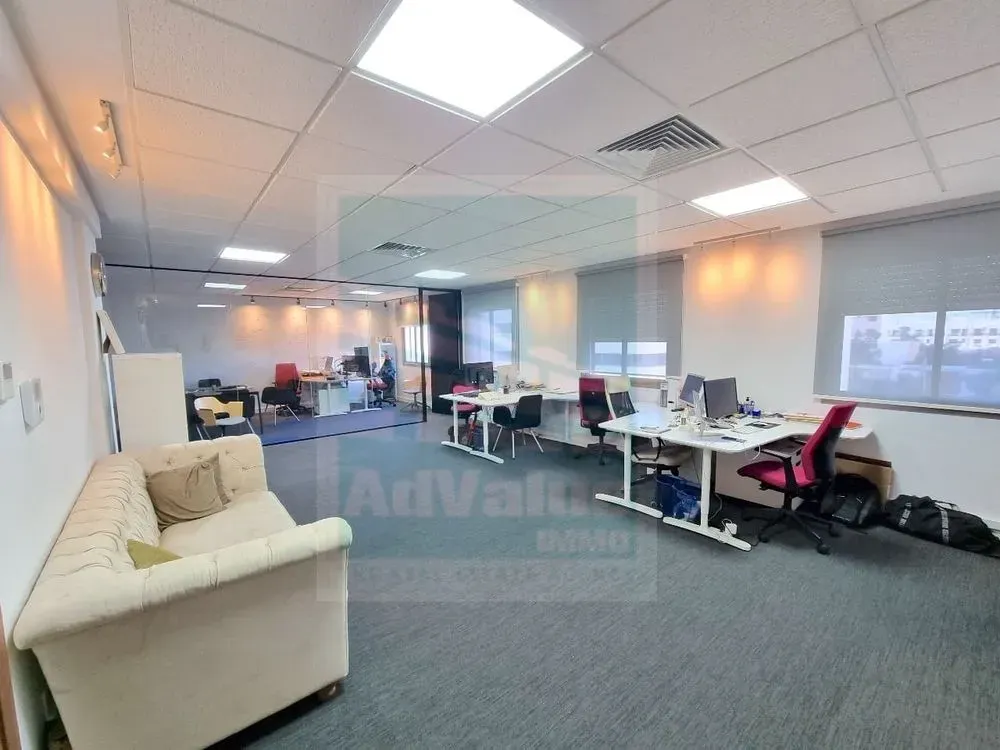 Bureau à louer 9 500 dh 66 m² - Oasis sud Casablanca