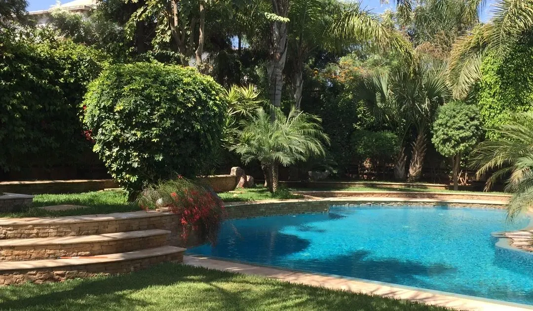 Villa à louer 65 000 dh 1 000 m², 5 chambres - Californie Casablanca