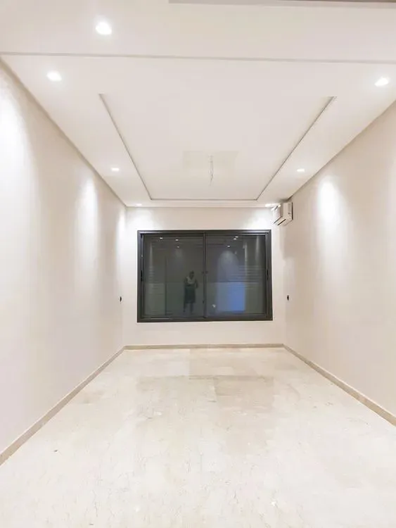 Appartement à louer 6 500 dh 90 m², 3 chambres - Victoria 