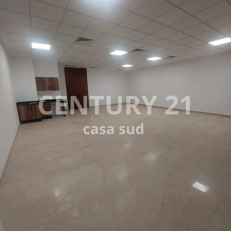 Bureau à louer 13 000 dh 85 m² - Sidi Maarouf Casablanca