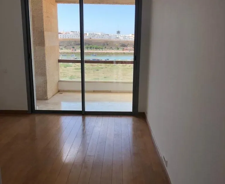 Appartement à louer 15 000 dh 160 m², 3 chambres - Guich Oudaya Rabat
