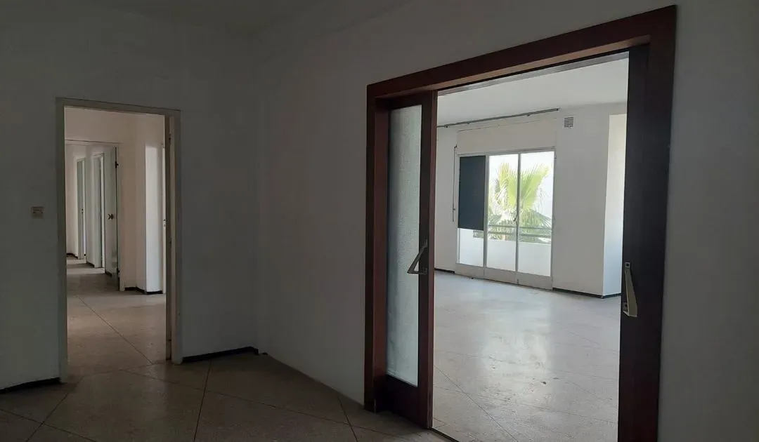 Bureau à louer 13 000 dh 220 m² - Gauthier Casablanca
