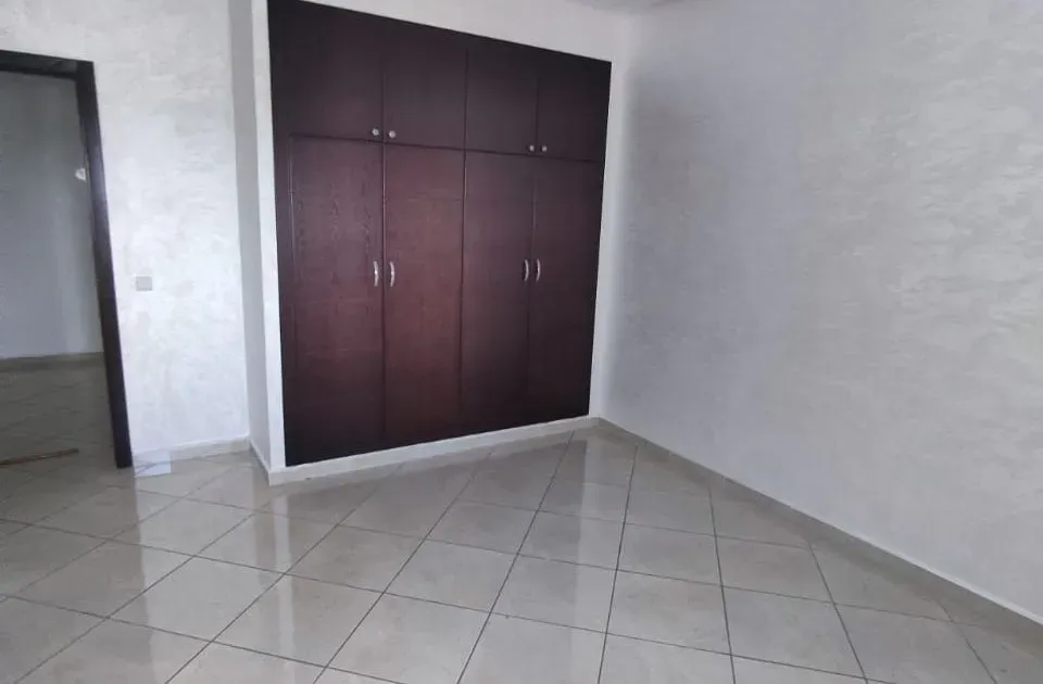 Appartement à louer 4 500 dh 130 m², 3 chambres - Moutanabi Kénitra