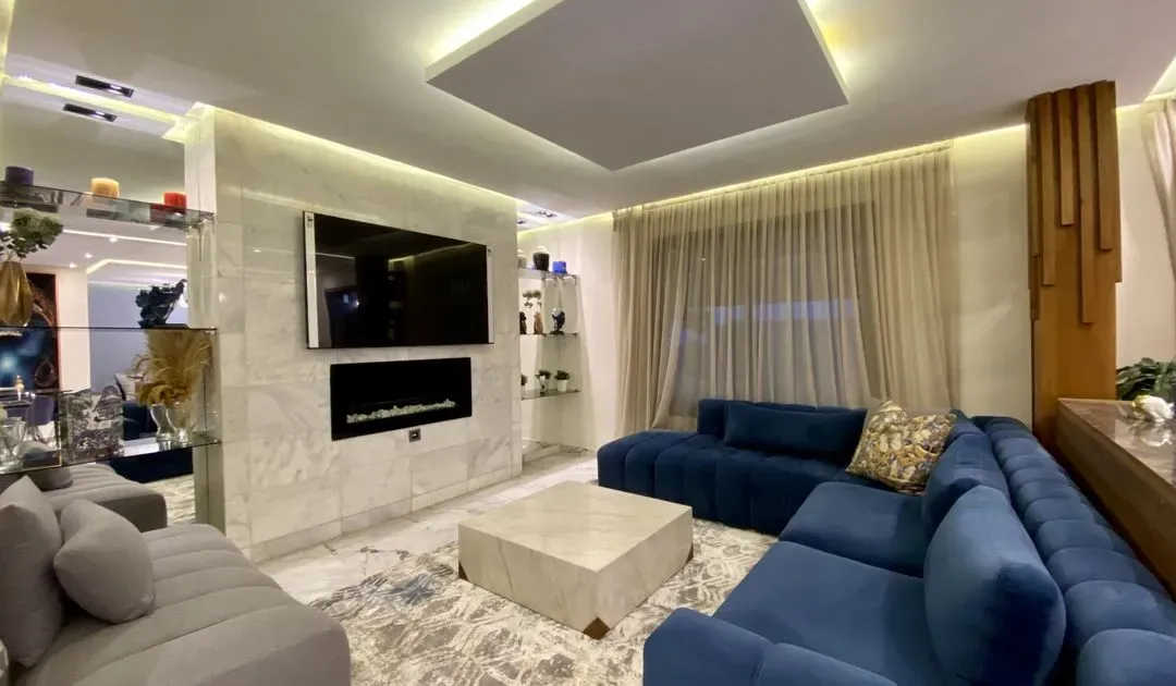 Appartement à louer 17 500 dh 147 m², 2 chambres - Racine Casablanca