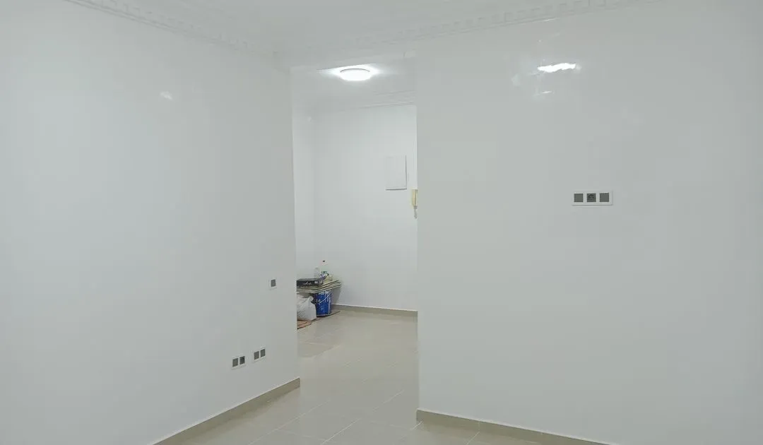 Apartment for rent 5 000 dh 99 sqm, 3 rooms - Beausite Casablanca