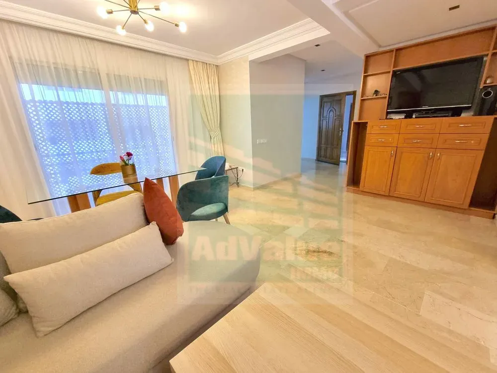 Apartment for rent 7 300 dh 120 sqm, 2 rooms Maârif Extension Casablanca