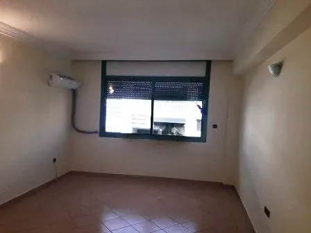 Appartement à louer 12 000 dh 200 m², 3 chambres - Haut Agdal Rabat