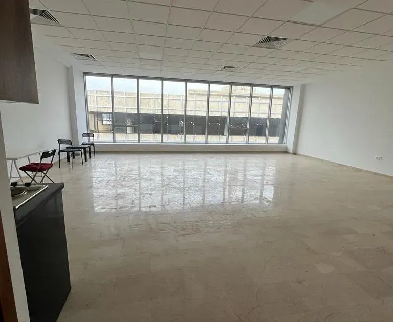Bureau à louer 14 500 dh 85 m² - Sidi Maarouf Casablanca