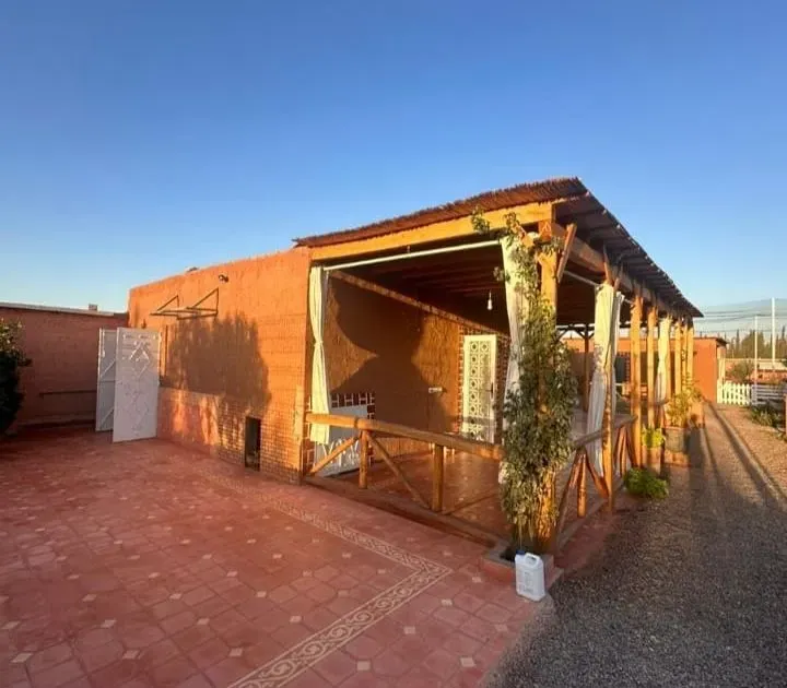 Villa for Sale 3 400 000 dh 1 600 sqm, 4 rooms - Izdihar Marrakech