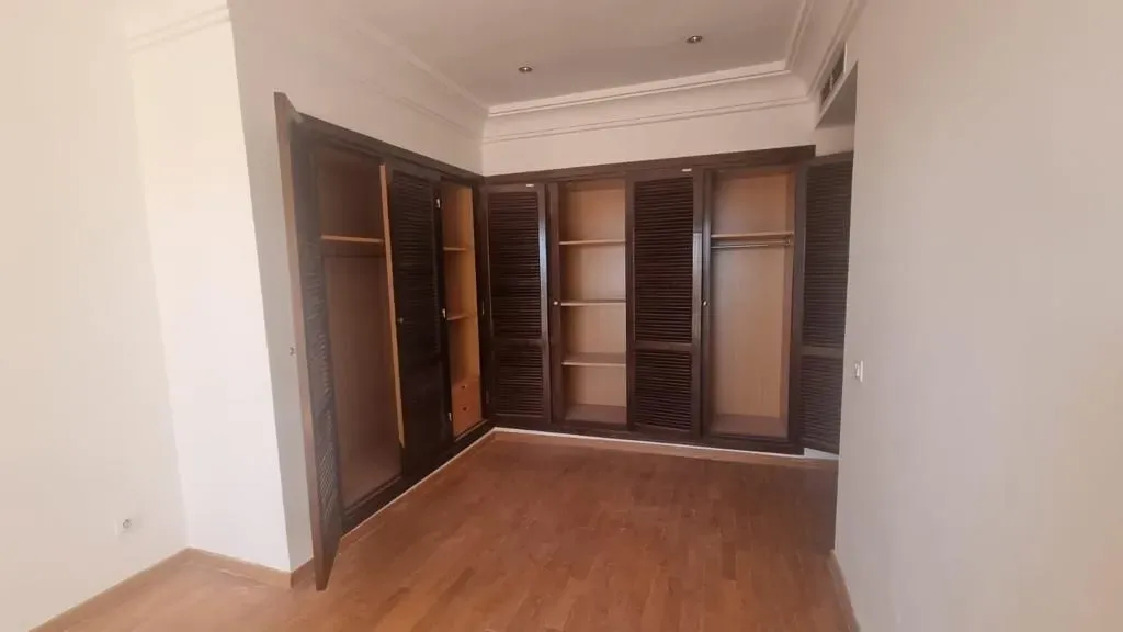 Appartement à vendre 3 000 000 dh 240 m², 2 chambres - Hivernage Marrakech