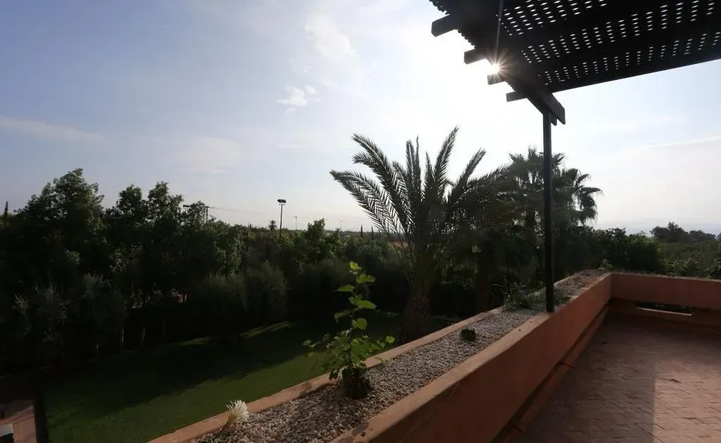 Villa for Sale 9 000 000 dh 3 000 sqm, 6 rooms - Other Marrakech