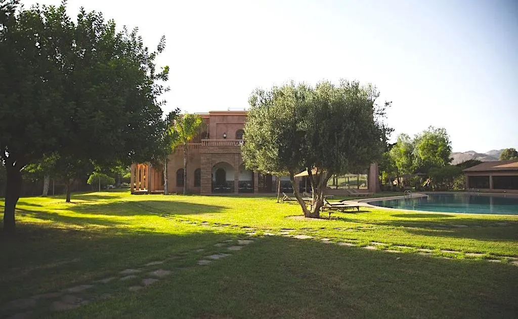Villa à vendre 20 000 000 dh 9 000 m², 11 chambres - Ouahat Sidi Brahim Marrakech