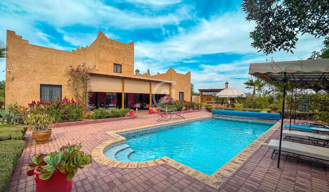 Villa à vendre 4 880 000 dh 170 m², 4 chambres - Autre Marrakech