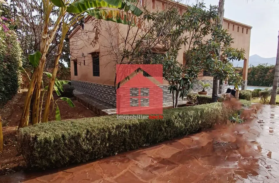 Villa à vendre 1 500 000 dh 831 m², 2 chambres - Tassoultante Marrakech