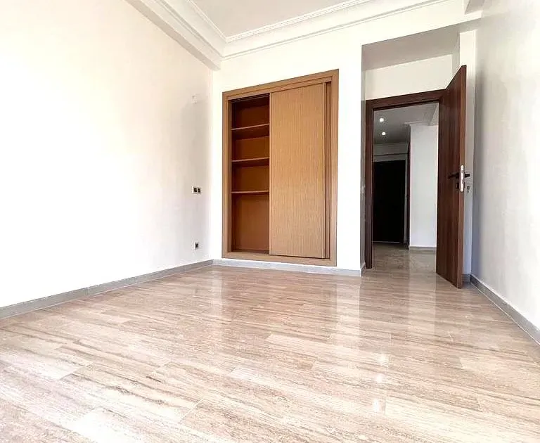 Apartment for Sale 1 380 000 dh 108 sqm, 3 rooms - Nassim 1 Casablanca
