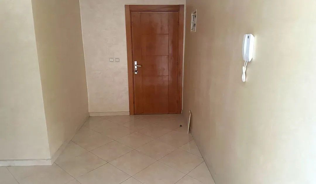 Appartement à vendre 680 000 dh 63 m², 2 chambres - Route de Rabat Benslimane