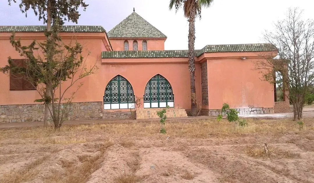 Villa for Sale 20 000 000 dh 65 000 sqm, 3 rooms - Amelkis Marrakech