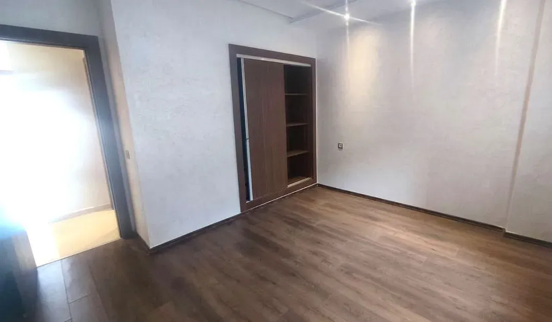 Appartement à vendre 840 000 dh 110 m², 2 chambres - Val Fleuri Kénitra
