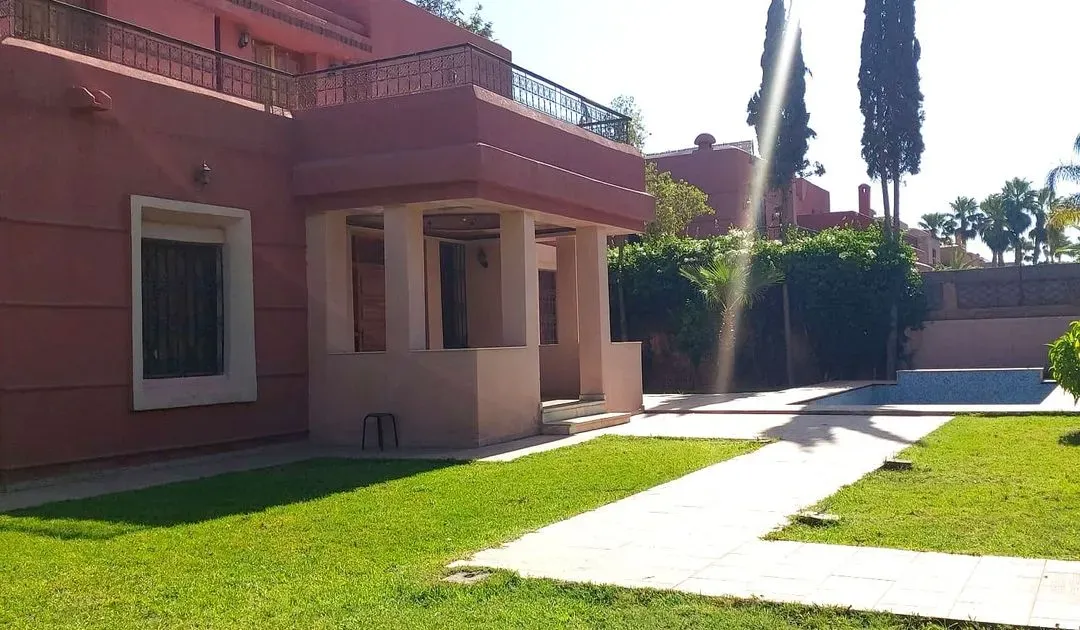 Villa à vendre 4 500 000 dh 780 m², 4 chambres - Ennakhil (Palmeraie) Marrakech