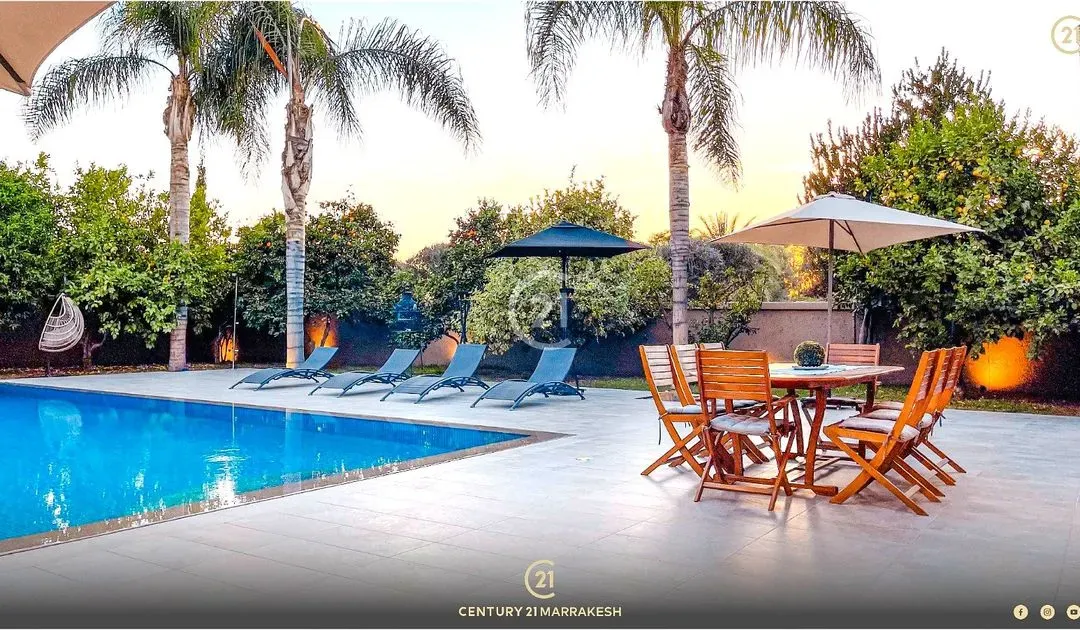 Villa à louer 45 000 dh 1 210 m², 4 chambres - Amelkis Marrakech