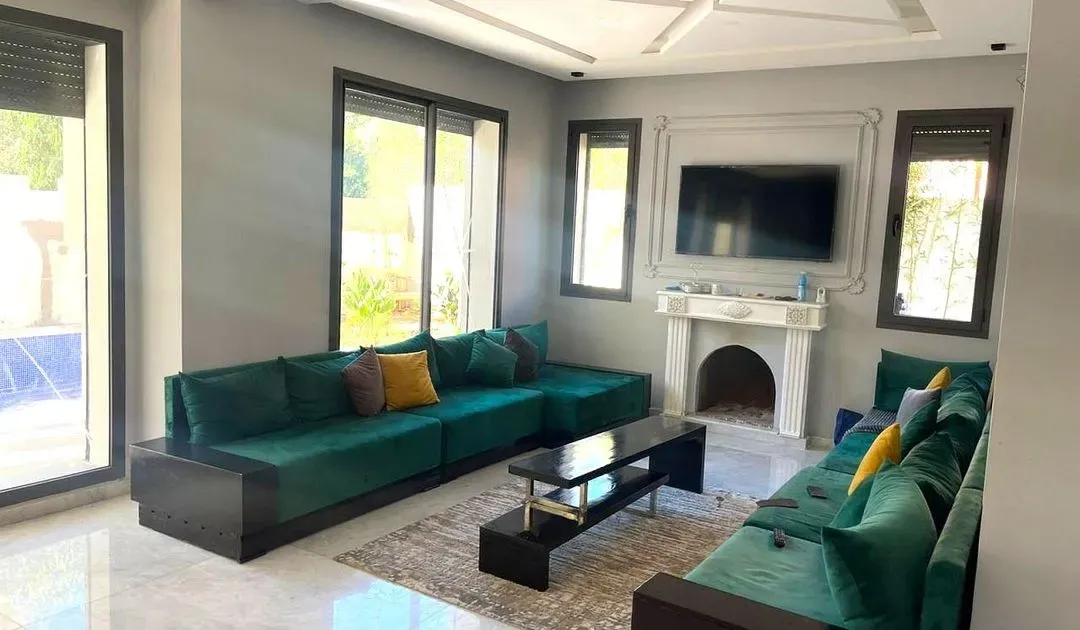 Villa à vendre 3 400 000 dh 450 m², 6 chambres - Masmoudi Marrakech