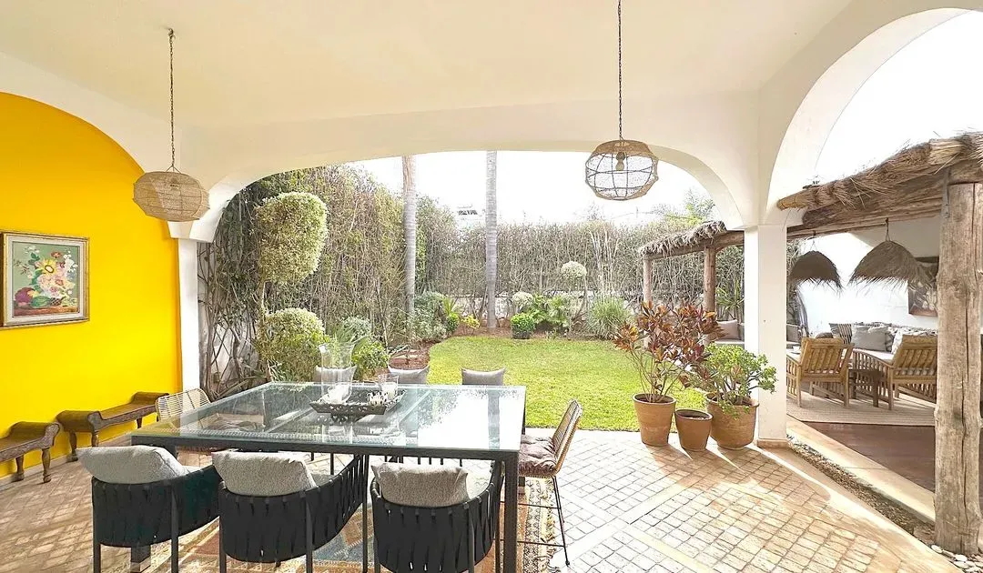 Villa for Sale 7 900 000 dh 368 sqm, 4 rooms - Ain Diab Extension Casablanca