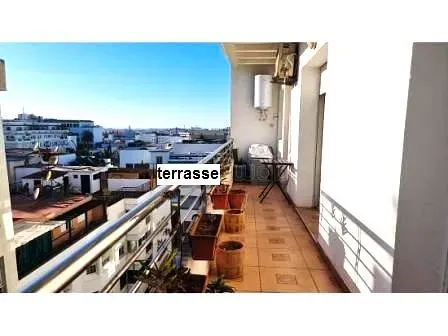 Appartement à louer 12 000 dh 130 m², 3 chambres - Quartier Administratif Rabat