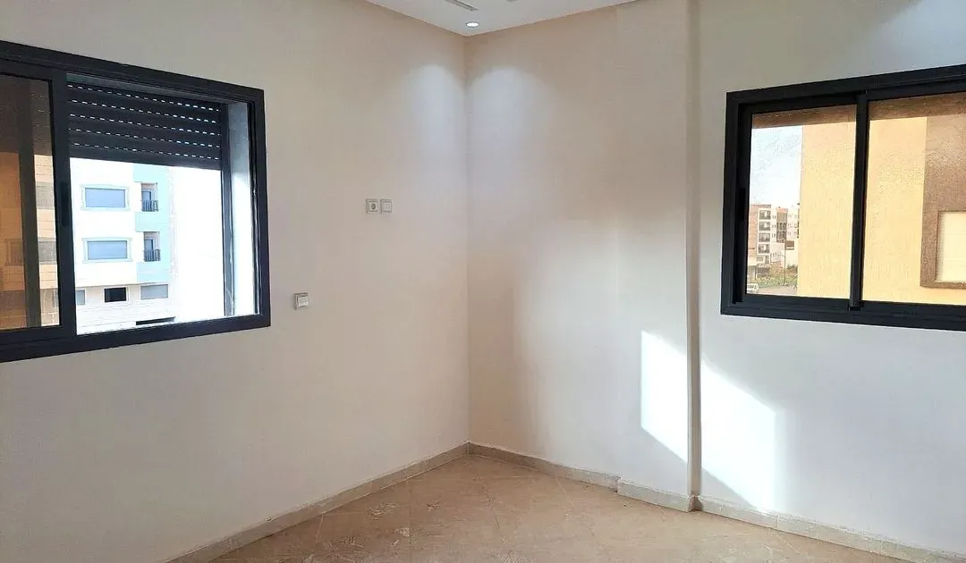 Appartement à vendre 480 000 dh 68 m², 2 chambres - El Hadadda Kénitra