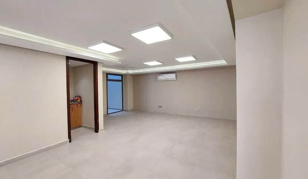 Bureau à louer 7 500 dh 57 m² - Alsace Lorraine Casablanca